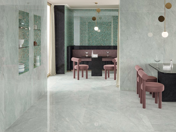 На фото Плитка FOYER ROYAL (Marca Corona)