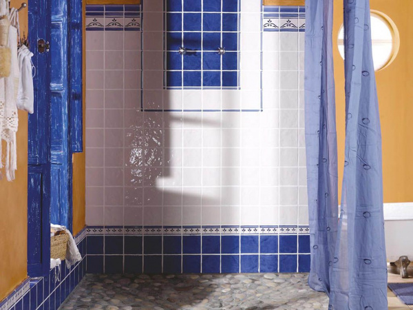 На фото Плитка Aranda (Vives)