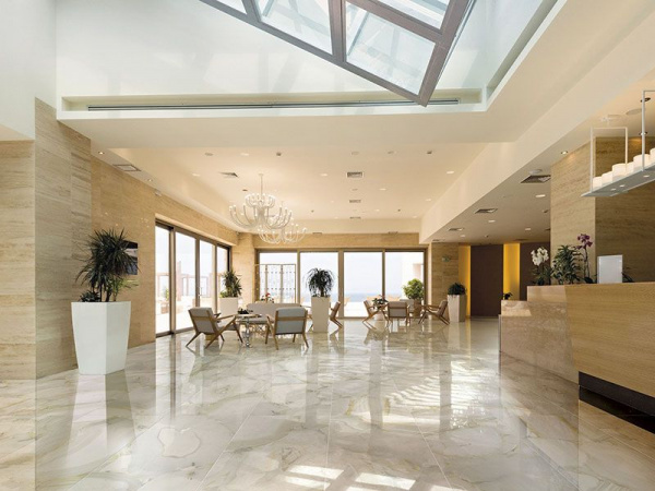 На фото Плитка GRANDIOSA (Ceramiche Brennero)