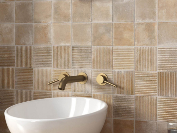 На фото Плитка RAKU (Equipe Ceramicas)