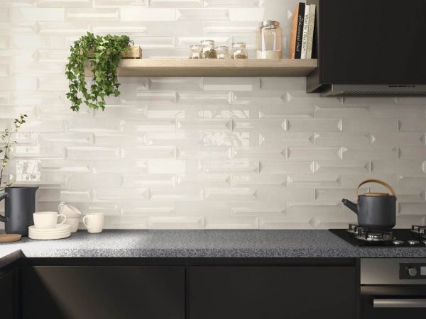 На фото Плитка REALITY (APE Ceramica)