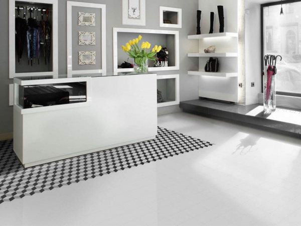 На фото Плитка BARCELONA (Keros Ceramica)