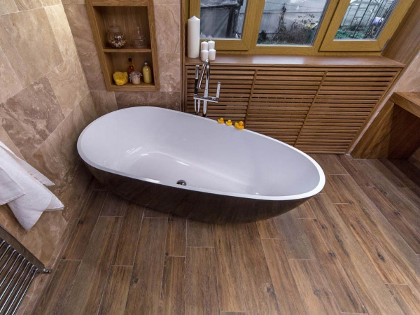 На фото Brigantina