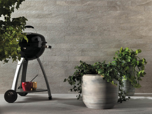 На фото Плитка KLIF (Atlas Concorde)