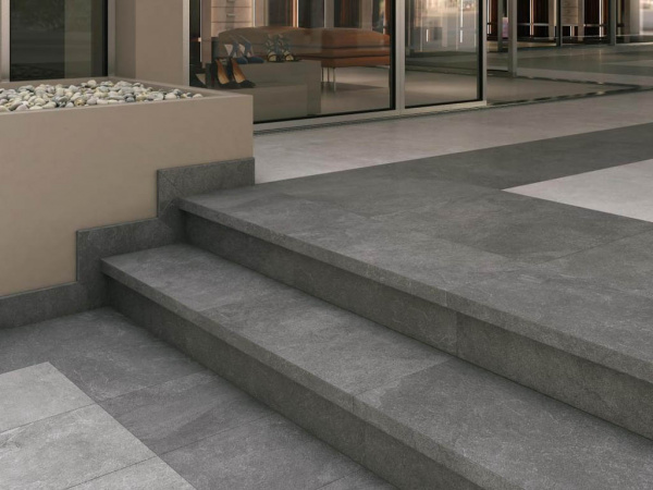 На фото Керамогранит ПРО СТОУН (Керама Марацци)