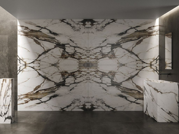 На фото Плитка Xlight (Urbatek)