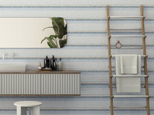 На фото Плитка BERTA (Vives Ceramica)