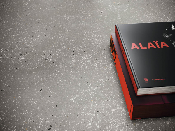 На фото Плитка AMA (APE Ceramica)