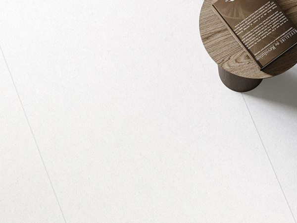 На фото Плитка ABSOLUTE (Delacora)