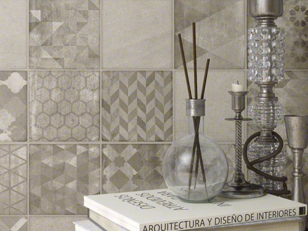 На фото Плитка KENT (Vives Ceramica)