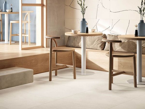 На фото Плитка KINTSUGI (Fioranese Ceramica)