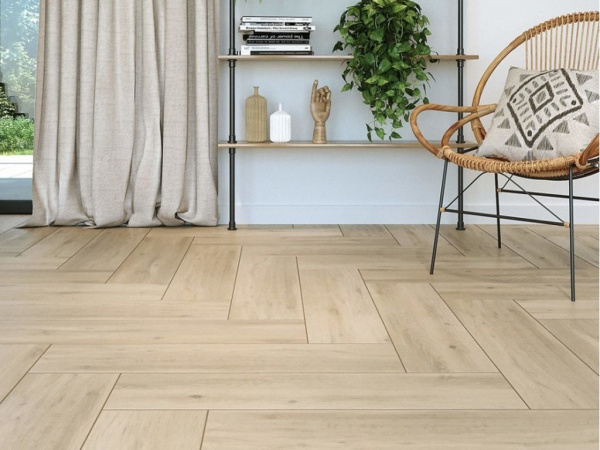 На фото Плитка CLASSIC OAK (Mei)