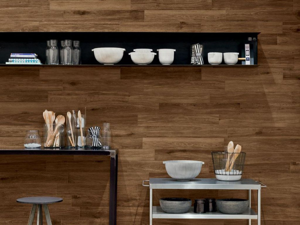 На фото Керамогранит WOODGLAM (Ragno)