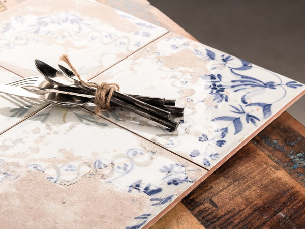 На фото Плитка FS HERITAGE (Francisco Segarra)