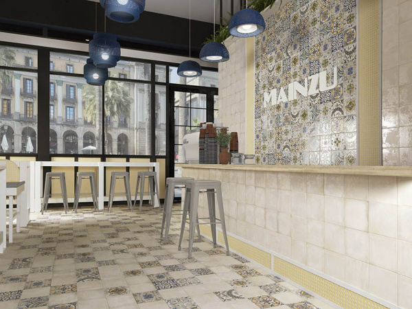 На фото Плитка FAENZA (Mainzu)