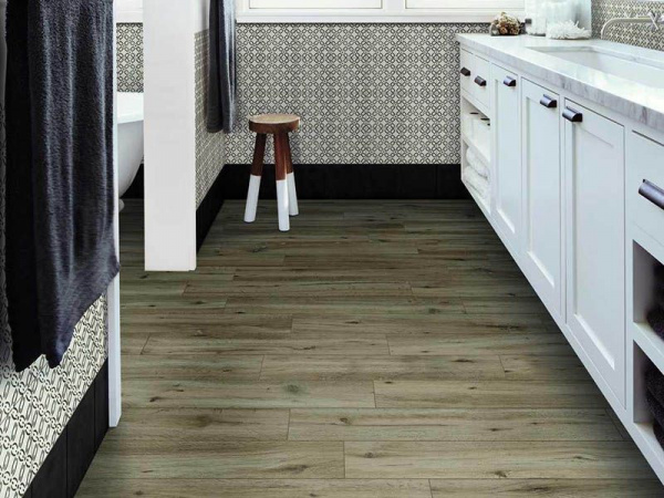 На фото Плитка WOODSTORY (Ragno)