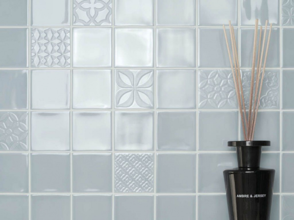 На фото Плитка URBAN ATELIER (Aleluia Ceramicas)