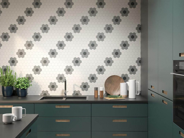 На фото Плитка ТОСКАНА:АГУСТА (Kerama Marazzi)