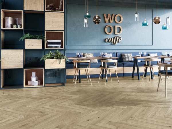 На фото Плитка WOODESSENCE (Ragno)