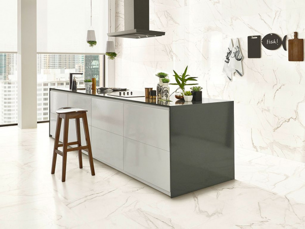 На фото Плитка PRECIOUS (Love Tiles)