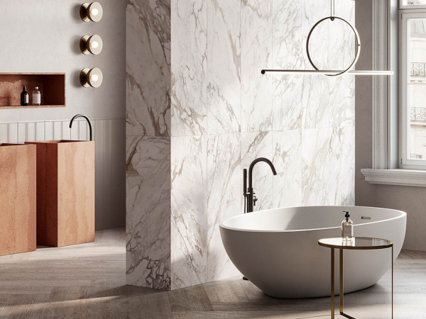 На фото Плитка REVESTA (Vallelunga Ceramica)