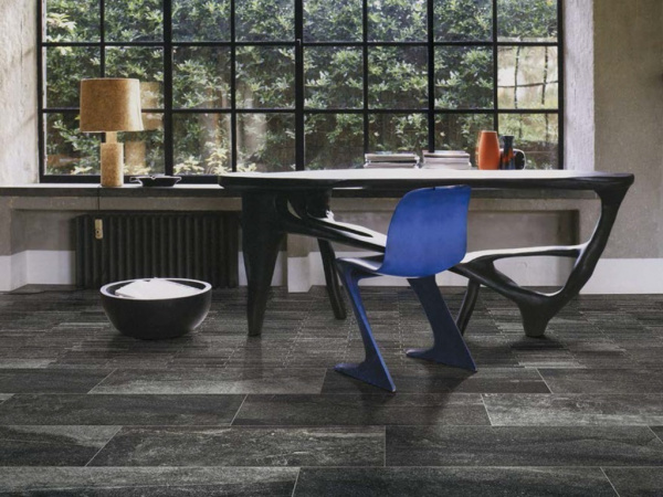 На фото Плитка DISENGAGED (Nanogress)