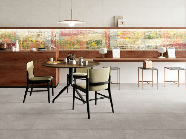 На фото Плитка PICTURA (Naxos Ceramica)