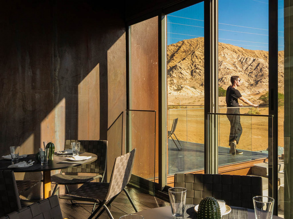 На фото Плитка OSSIDO (Laminam)