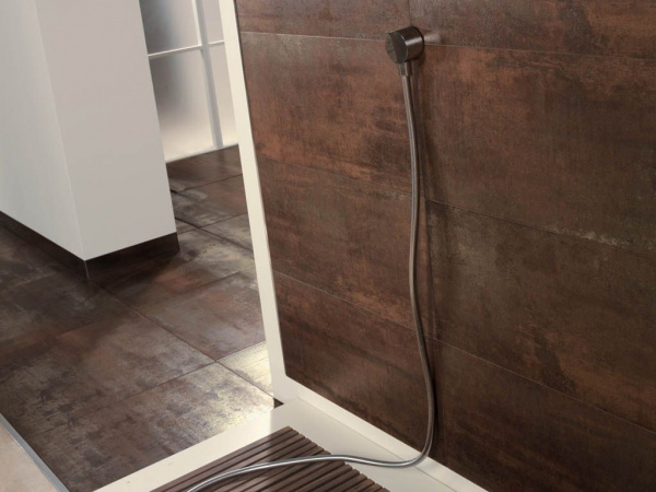 На фото Керамогранит CORTEN (TAU Ceramica)