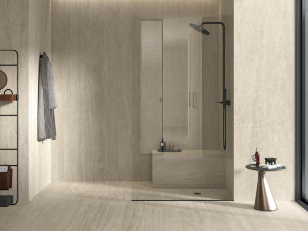 На фото Плитка MARVEL TRAVERTINE (Atlas Concorde Италия)