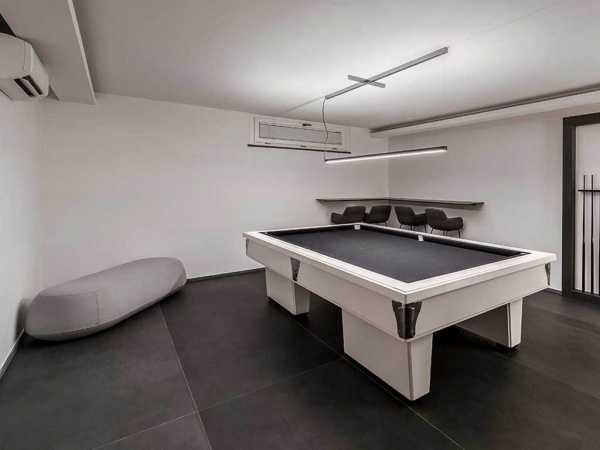 На фото Плитка OSSIDO (Laminam)