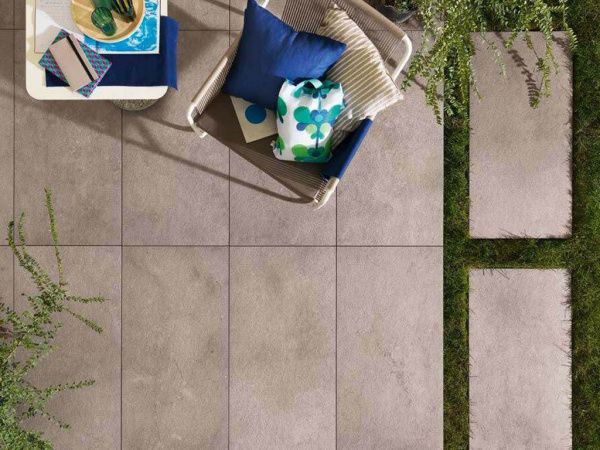 На фото Плитка REALSTONE QUARZITE (Ragno)