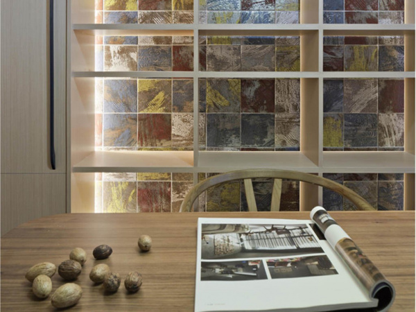 На фото Плитка SUZUKA (Lamborghini Tonino)