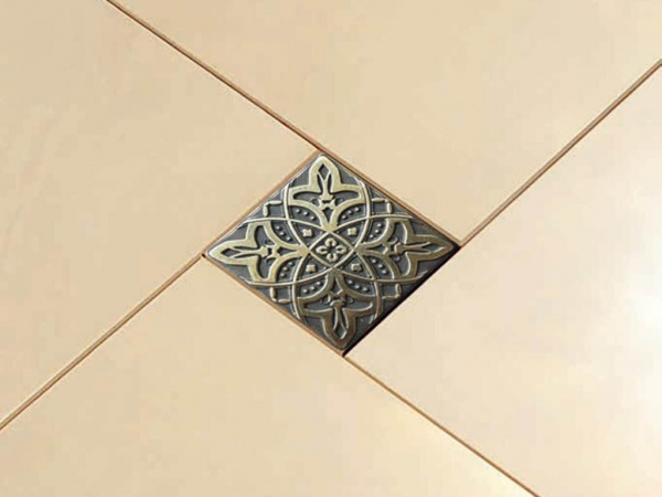 На фото Декоративные вставки БРОНЗА