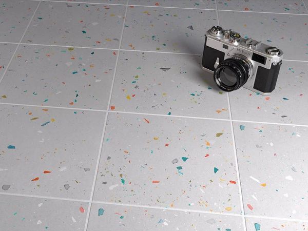 На фото Плитка COLOR DROPS (WOW)