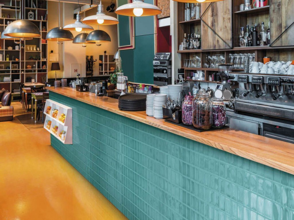 На фото Плитка URBAN ATELIER (Aleluia Ceramicas)