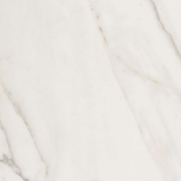 На изображениях Ideal