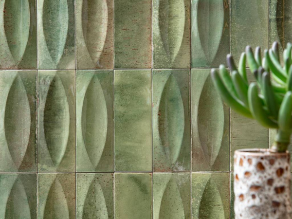 На фото Плитка GLEEZE (Ragno)