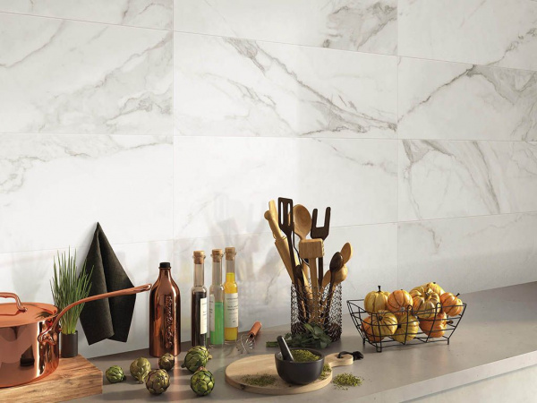 На фото Плитка CALACATTA ART GOLD/SILVER (Artcer)