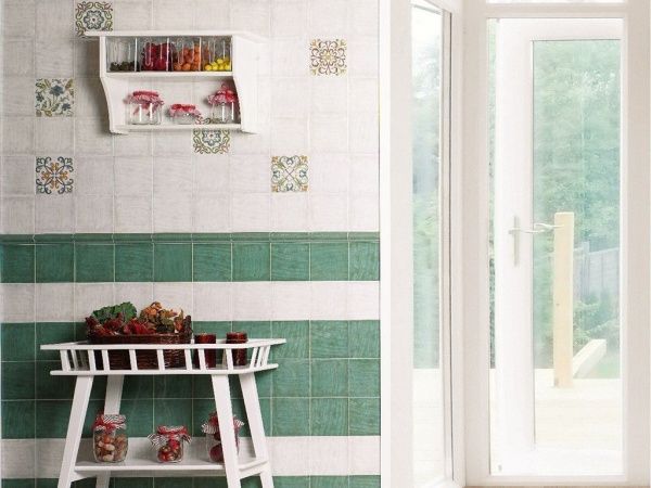 На фото Плитка CALABRIA (Mainzu)