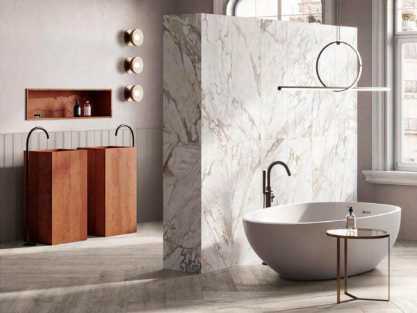 На фото Плитка REVESTA (Vallelunga Ceramica)