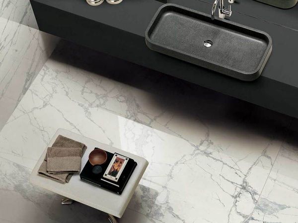 На фото Плитка PREXIOUS (REX Ceramiche)