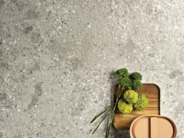 На фото Плитка FRAGMENTA FULL BODY (Ariostea)